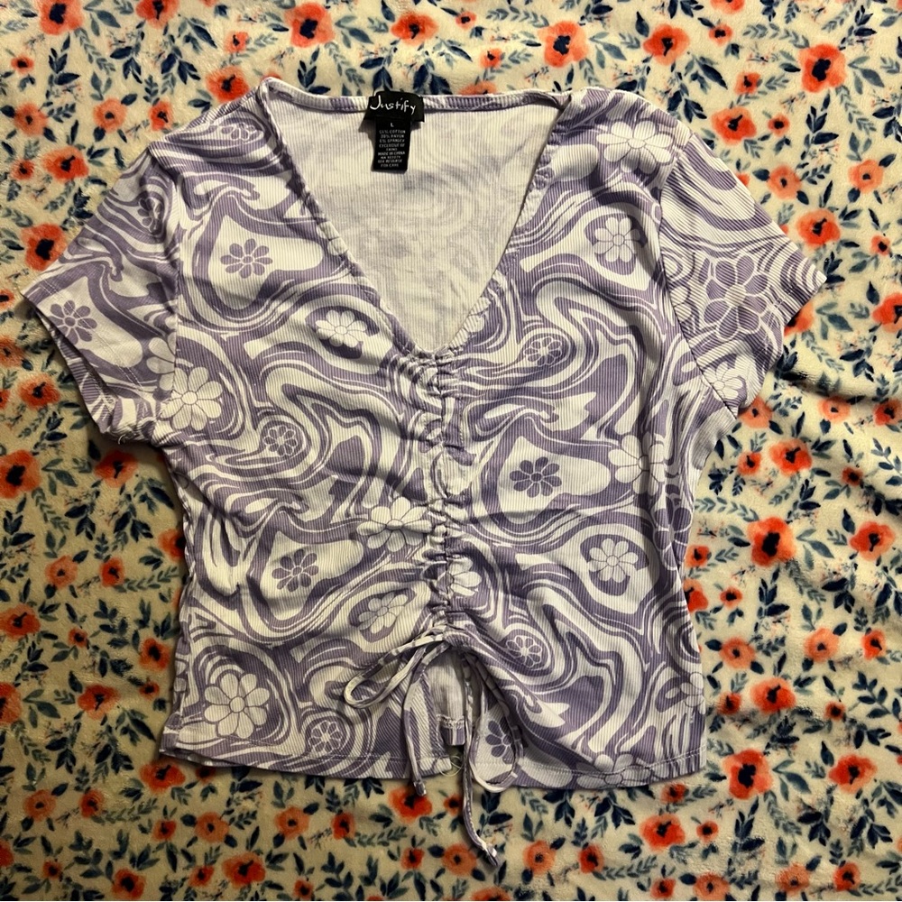 Justify Woman’s Top Size L.